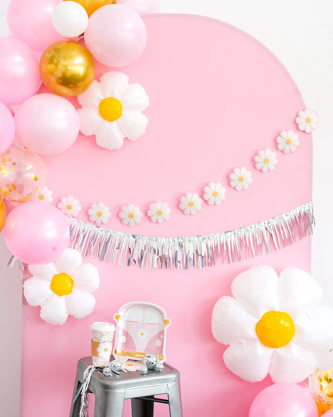 PRE-ORDER (26/09-02/10): Disco Daisy Shaped Cocktail Napkin