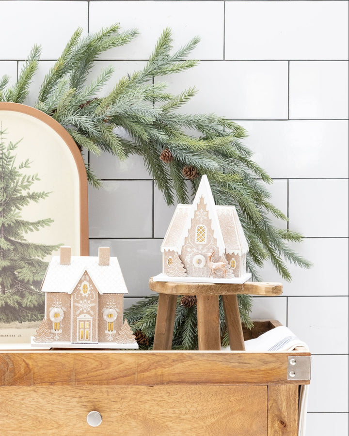 PRE-ORDER (26/09-02/10): Gingerbread Chalet