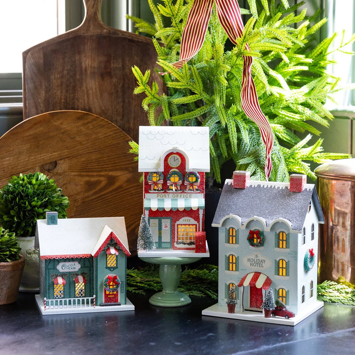 PRE-ORDER (6-8 Oct): Holiday Hotel