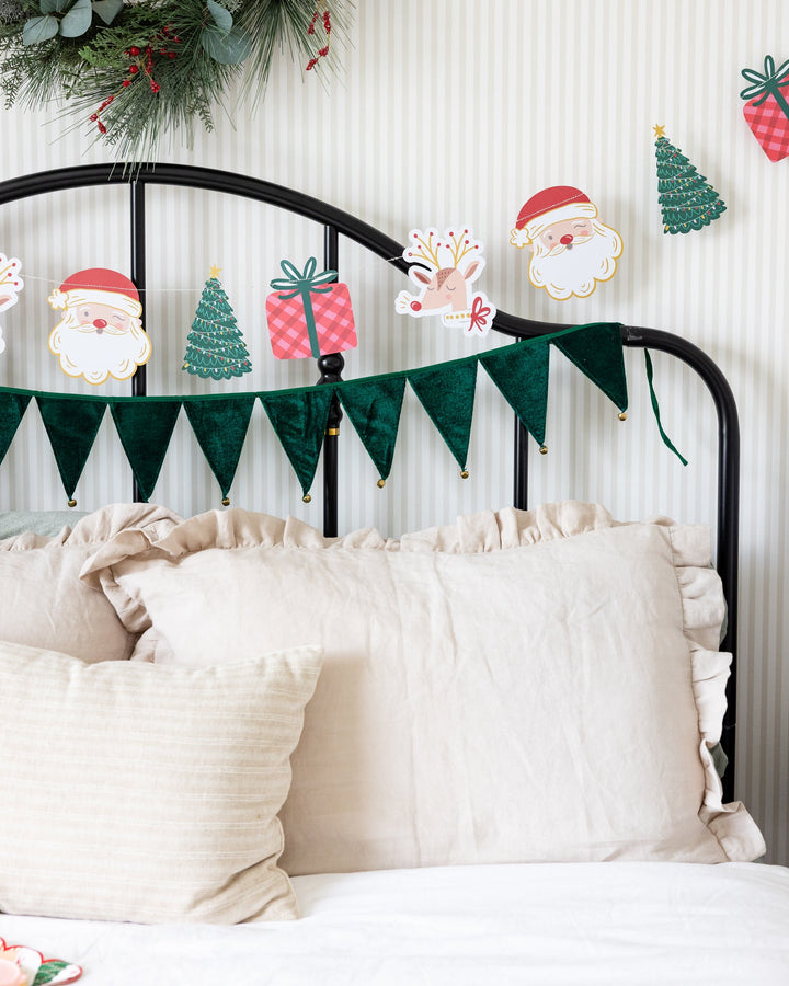 PRE-ORDER (26/09-02/10): Whimsy Christmas Banner