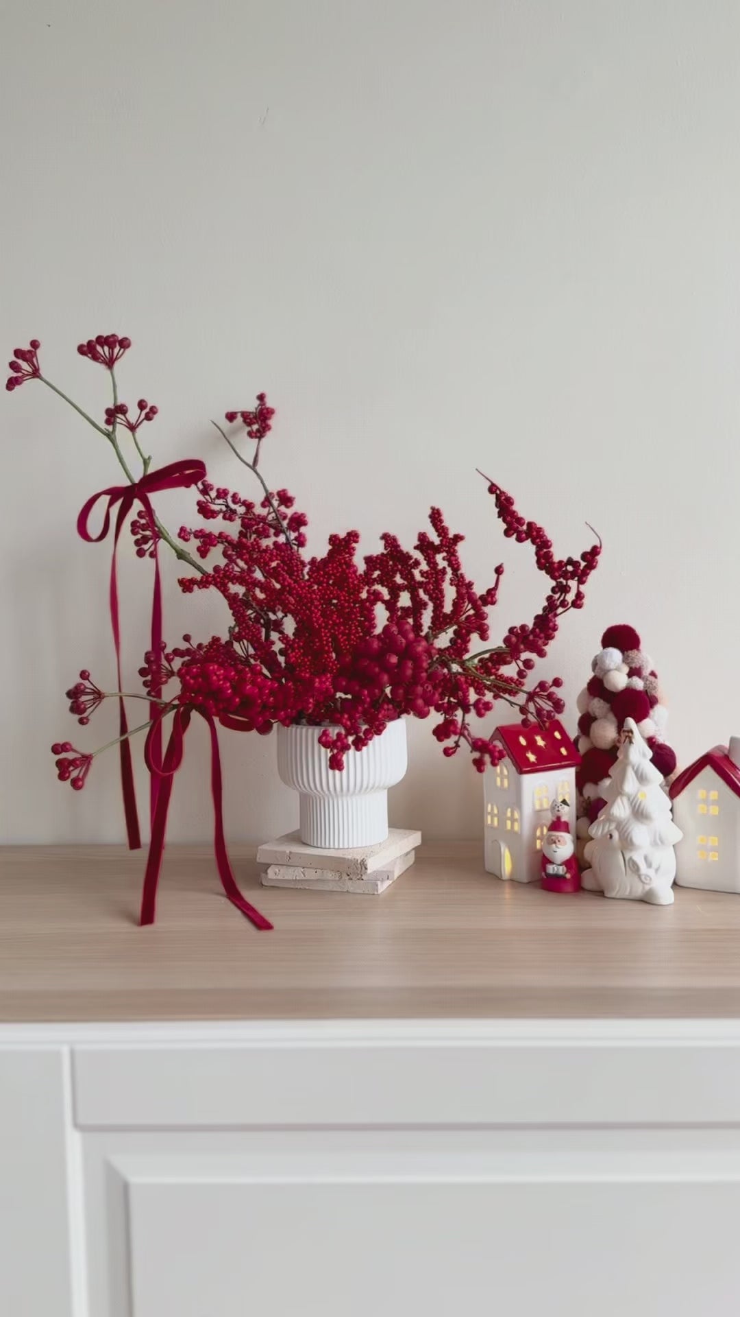 Scarlet Abundance in the Pot (1-sided)