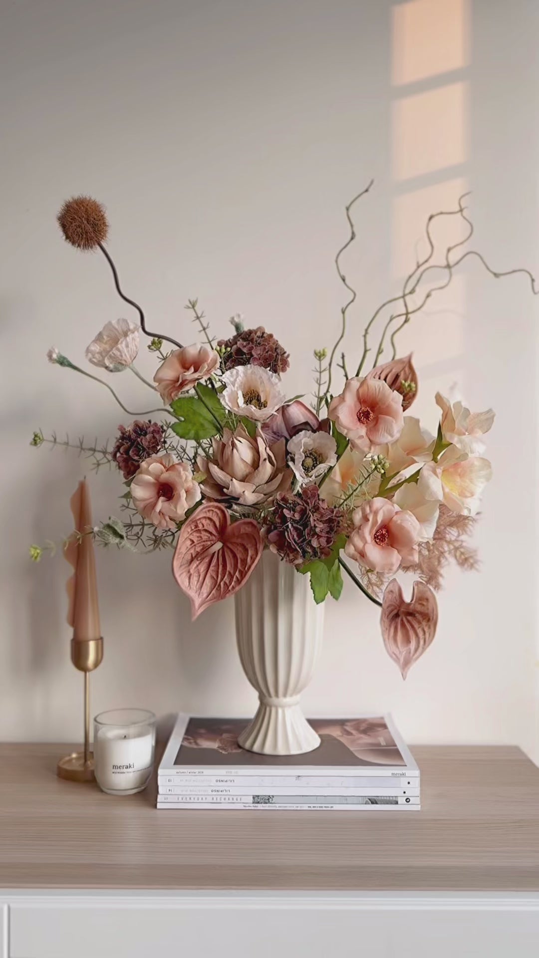 Clay Reverie Bloom in the Vase (1-sided)