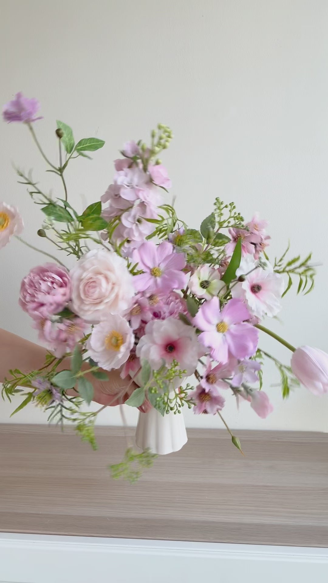 Blushing Garden Reverie In The Vase (1-sided)