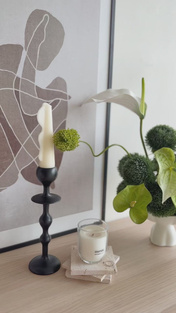 Sculpted Verdure in the Pedestal (1-sided)