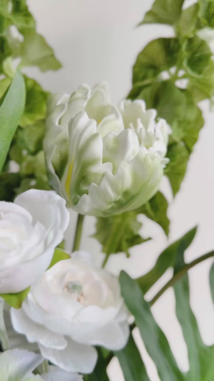 Azure Verdelle Bloom in the Vase (1-sided)