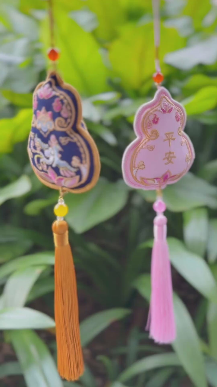 Peace & Blessings Gourd Tassel Charm (2 colours)