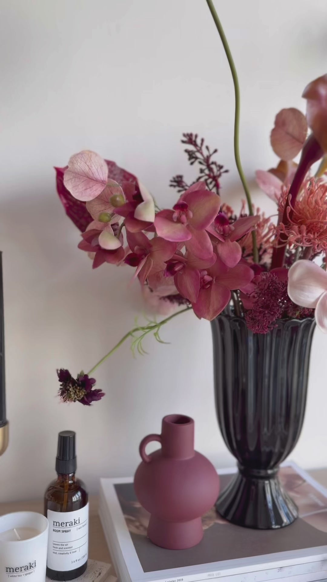 Blush Nocturne Bloom in the Vase (2-Sided)