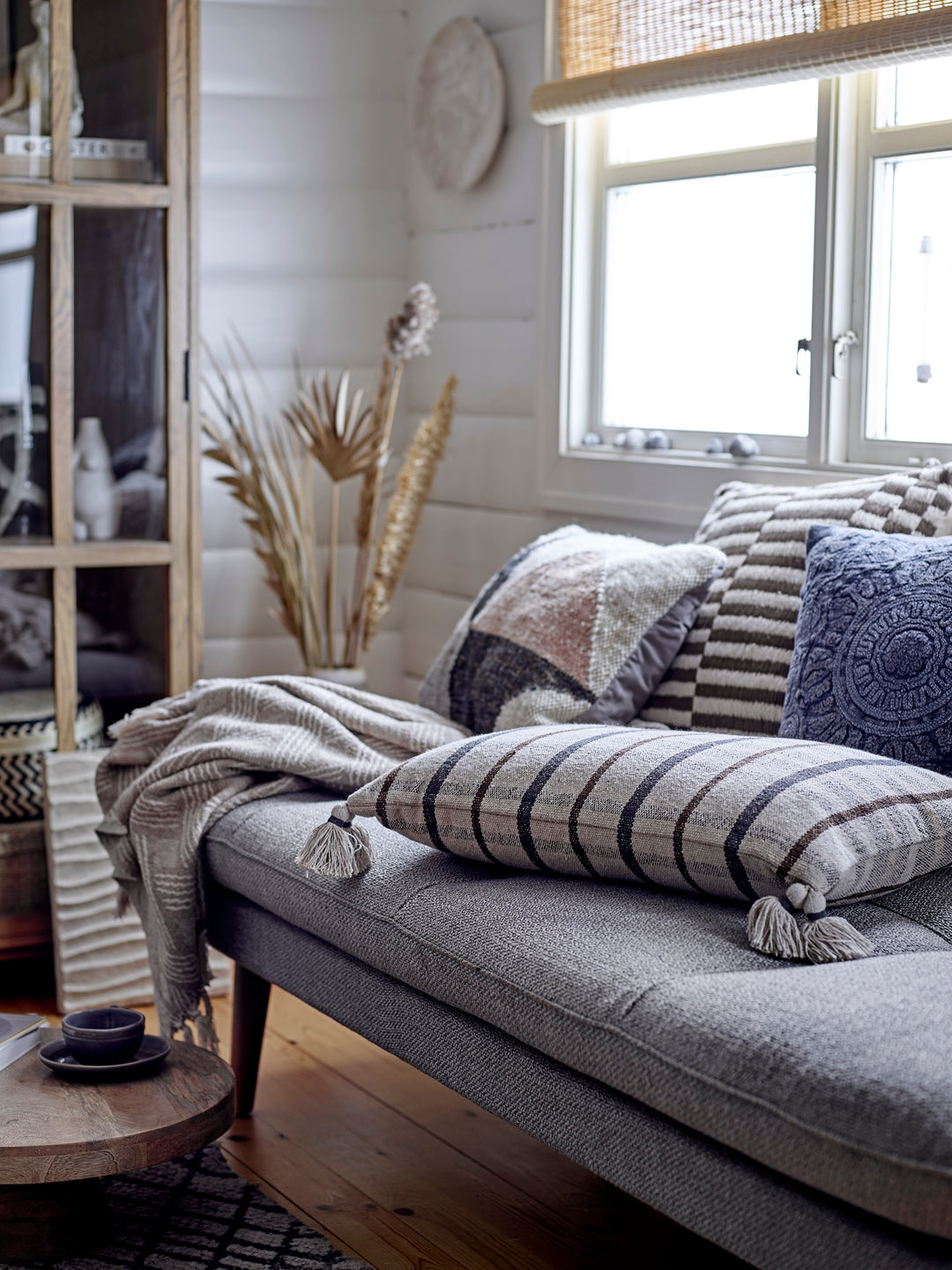 Vintage Checkered Waist Cushion