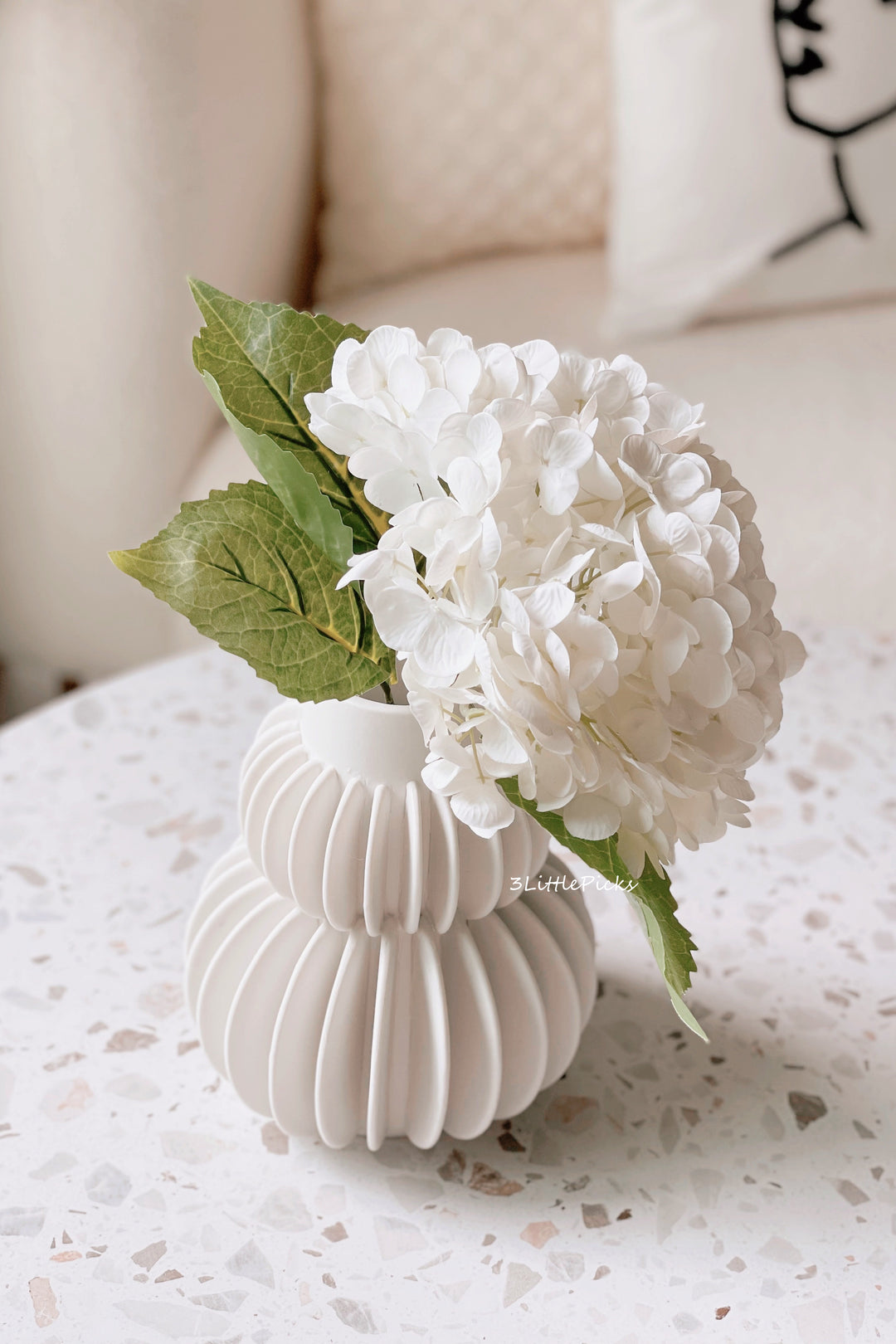 Matt White Petal Decor Vase