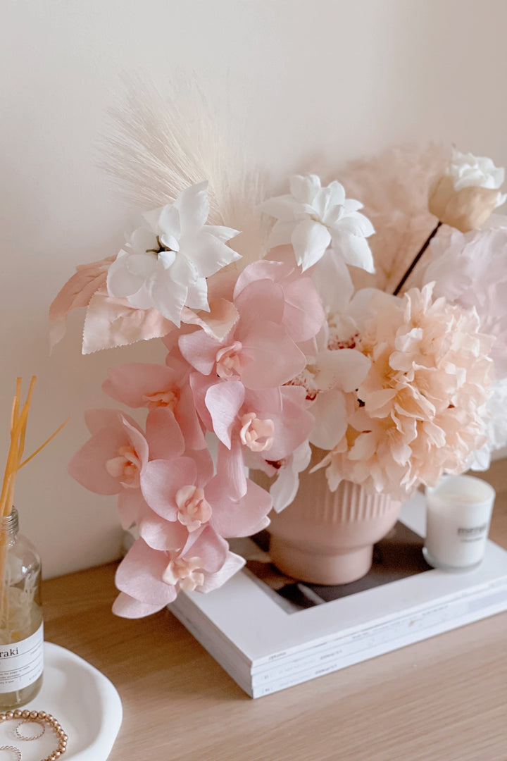 Blushing Elegance in the Pot (1 sided)