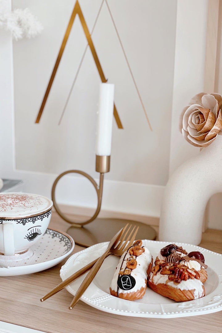 Embossed Elegance Serving Plate