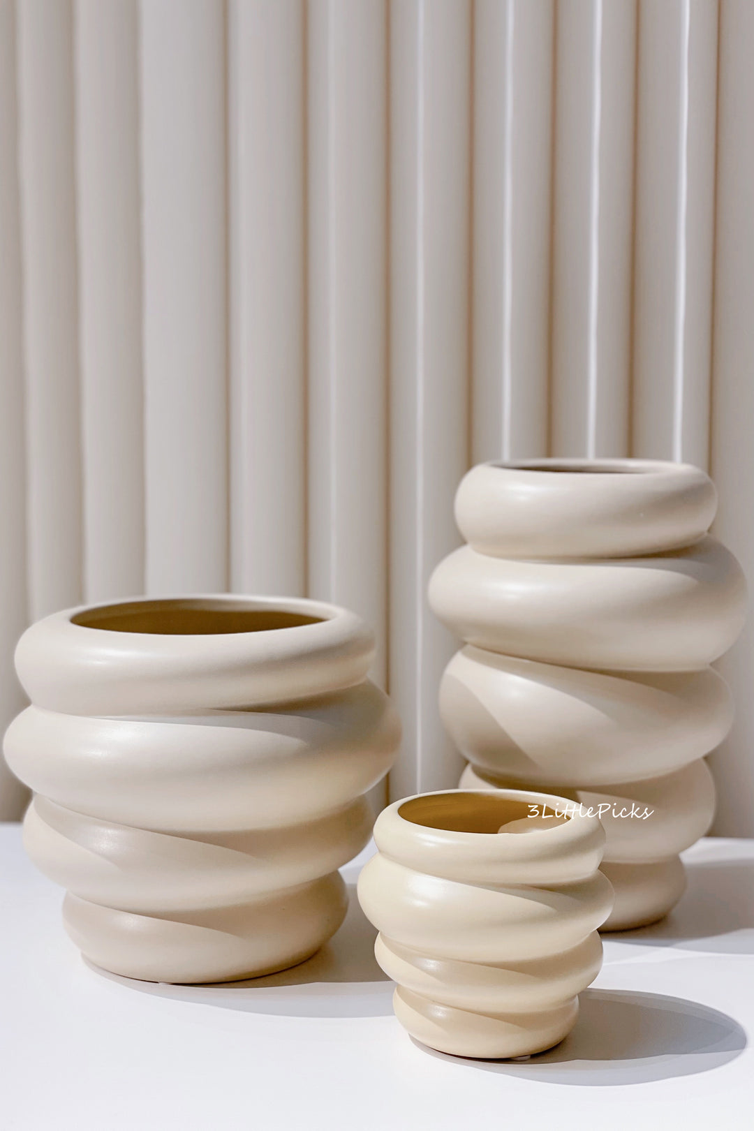 Uneven Rims Large Low Vase