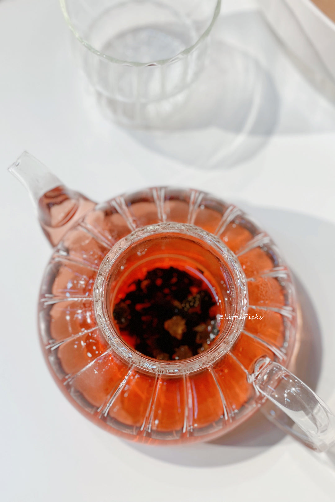 Elegant Pumpkin Low Glass Teapot With Strainer