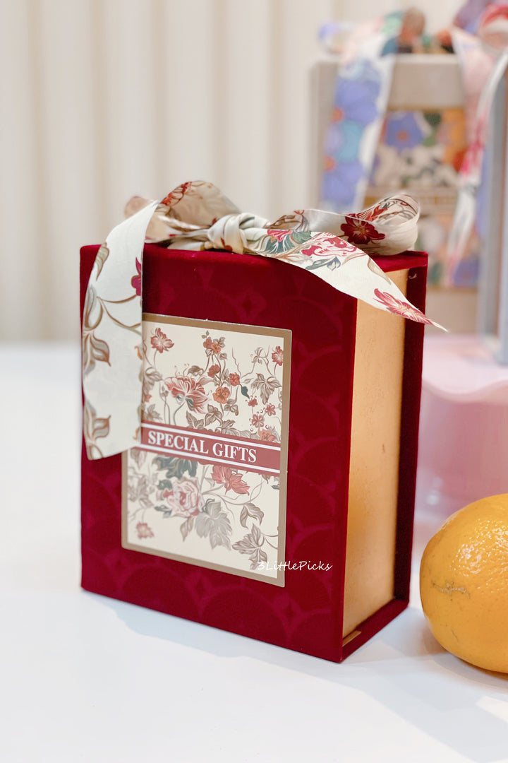 Lux Small Gift Boxes with Ribbon