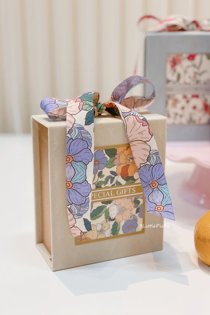 Lux Small Gift Boxes with Ribbon