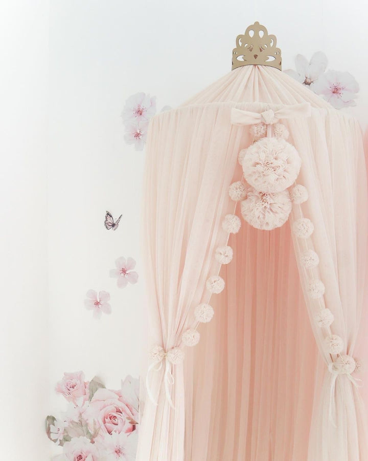 PRE-ORDER (3 weeks): Pom Pom Garland Cream