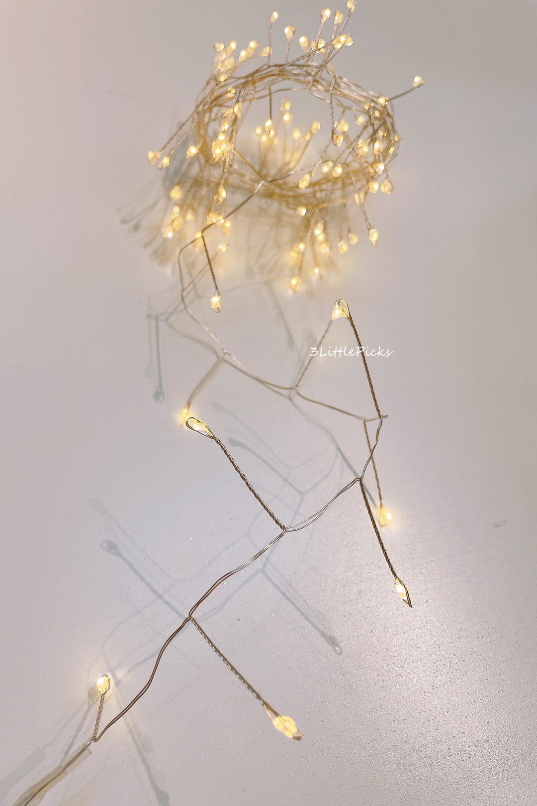 Sparkly Cluster Garland LED Light