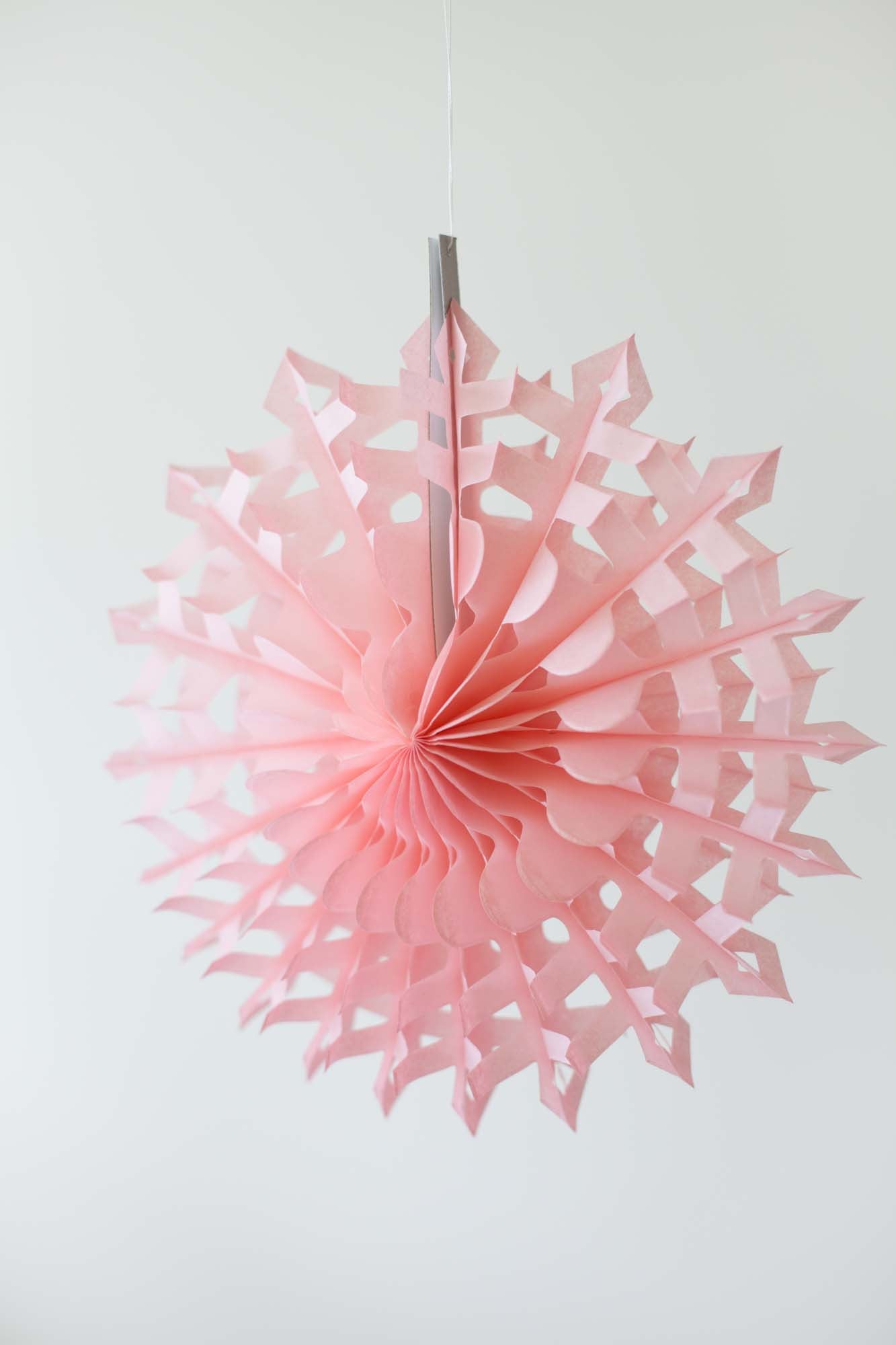 Frozen Snowflake Fan 25cm – 3LittlePicks