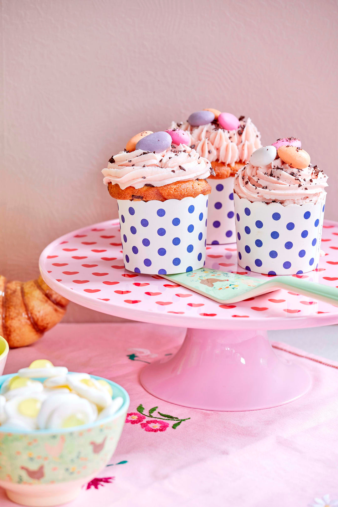 Soft Pink Melamine Cake Stand with Hearts Print