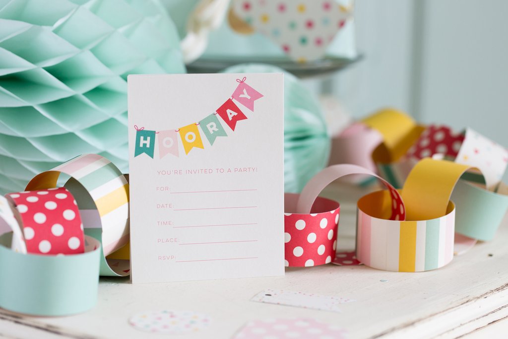 Hooray Paper Chain, Partyware, My Mind's Eye - 3LittlePicks