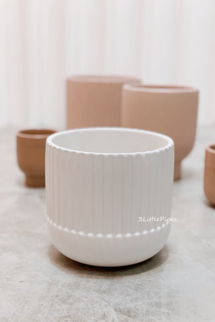 Simple Fluted Flowerpots