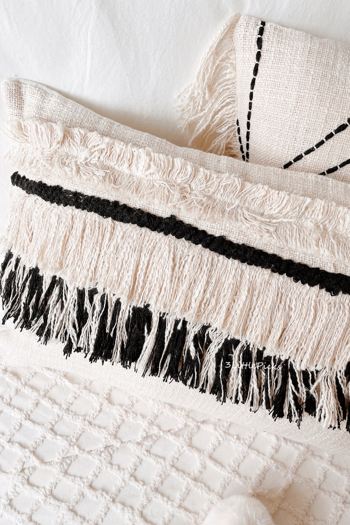 Fluffy Fringed Cotton Slub Waist Cushion Cover