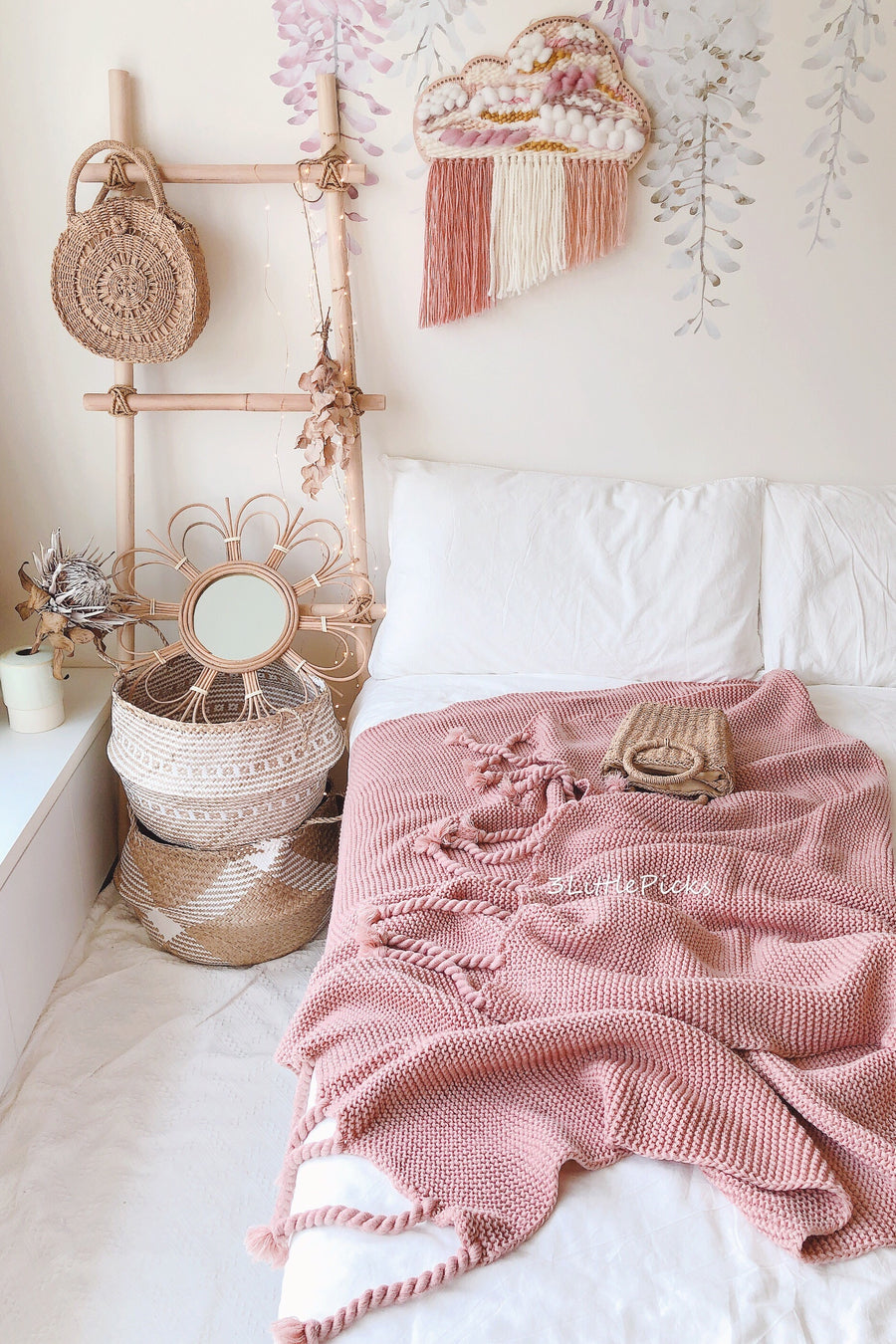 Dusty Pink Tassel Knitted Throw, Textile, 3LittlePicks - 3LittlePicks