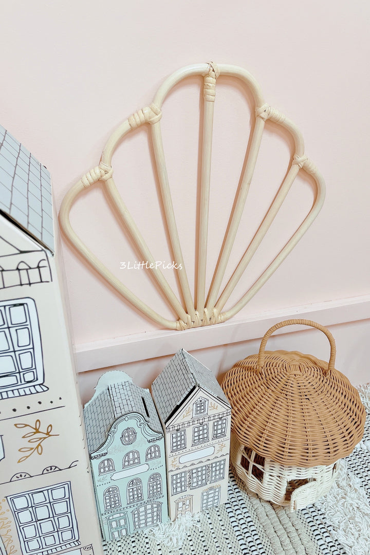 Seashell Rattan Decor