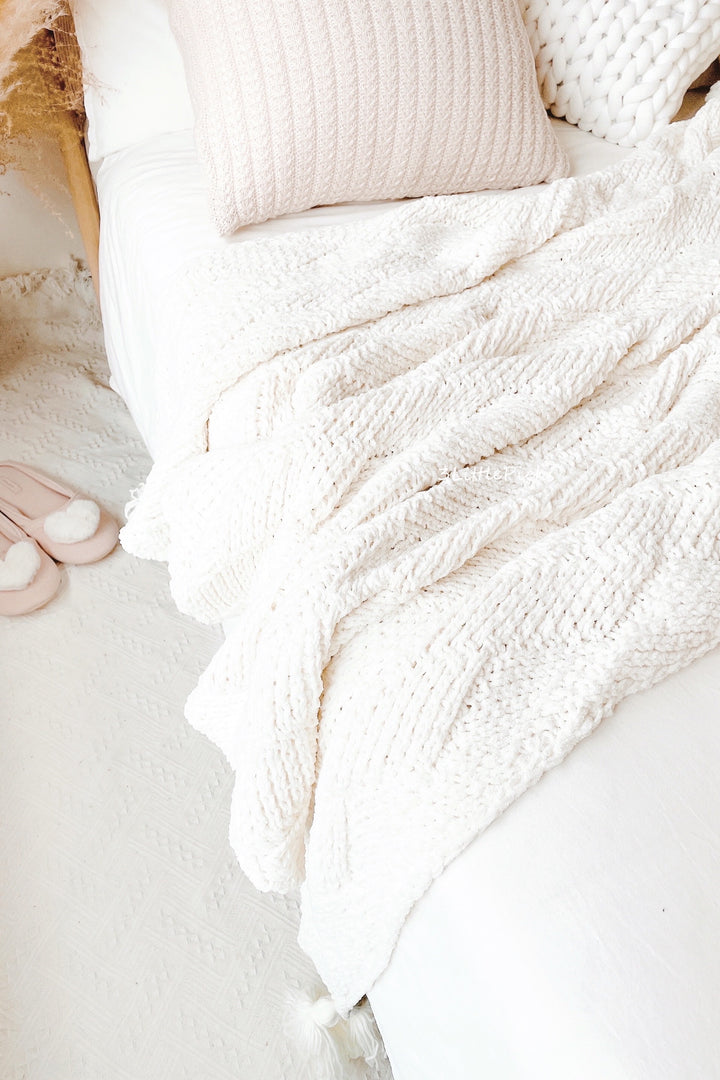 Cream White Knitted Throw