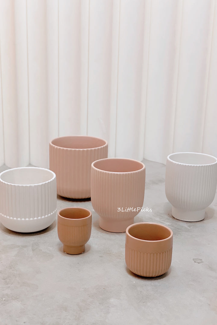 Simple Fluted Flowerpots