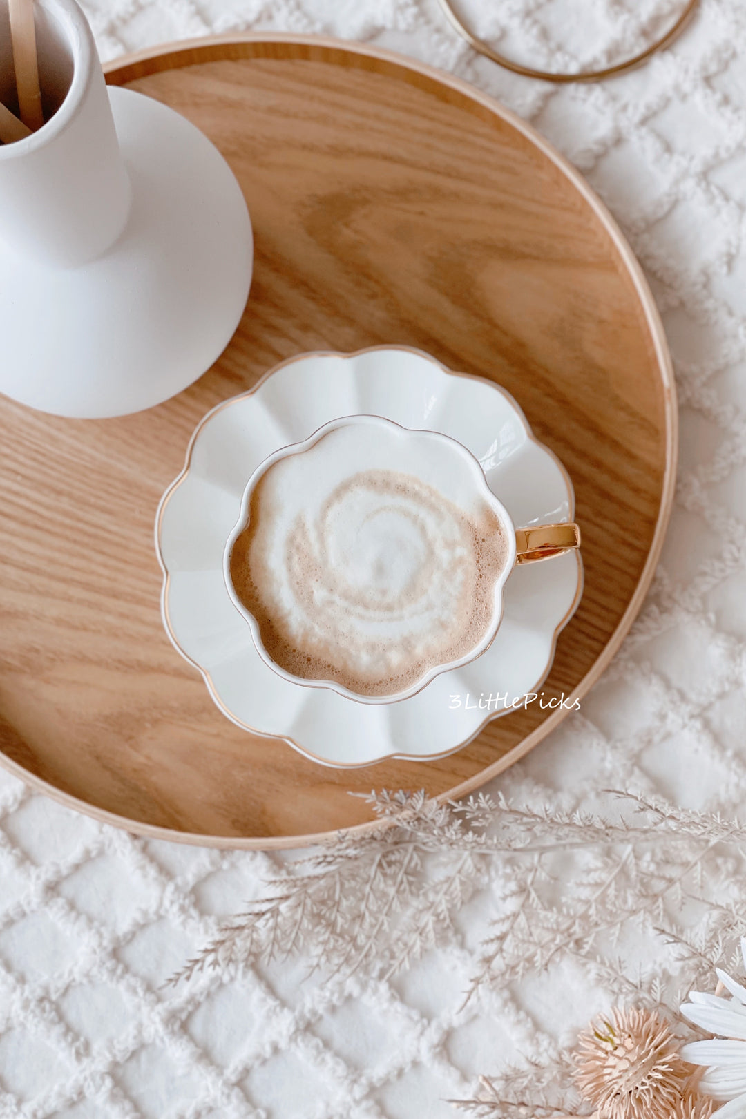 Golden Handle White Floral Tea Set