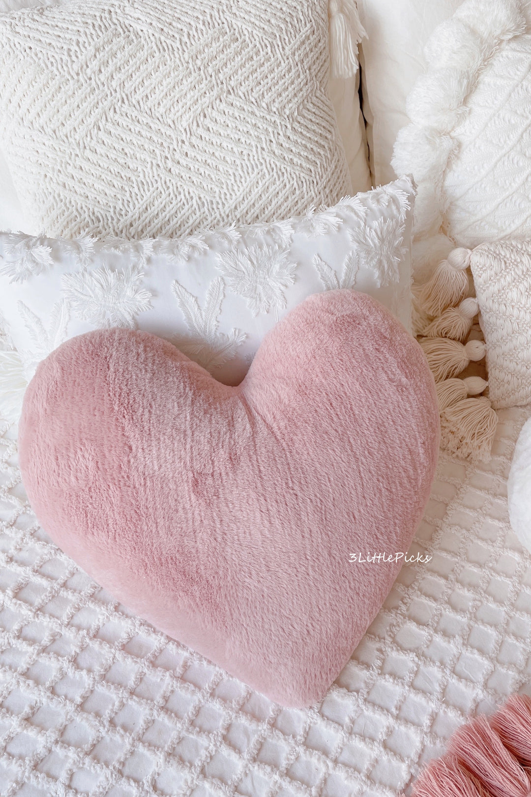 Fluffy Heart Dusty Pink Cushion