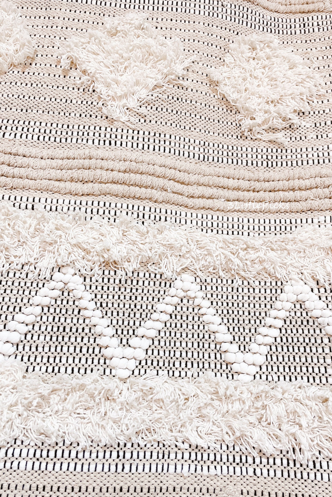 Handwoven Tufted Cotton Rug