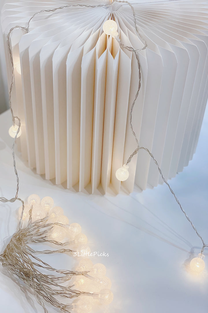 Bubbly Bauble String Light