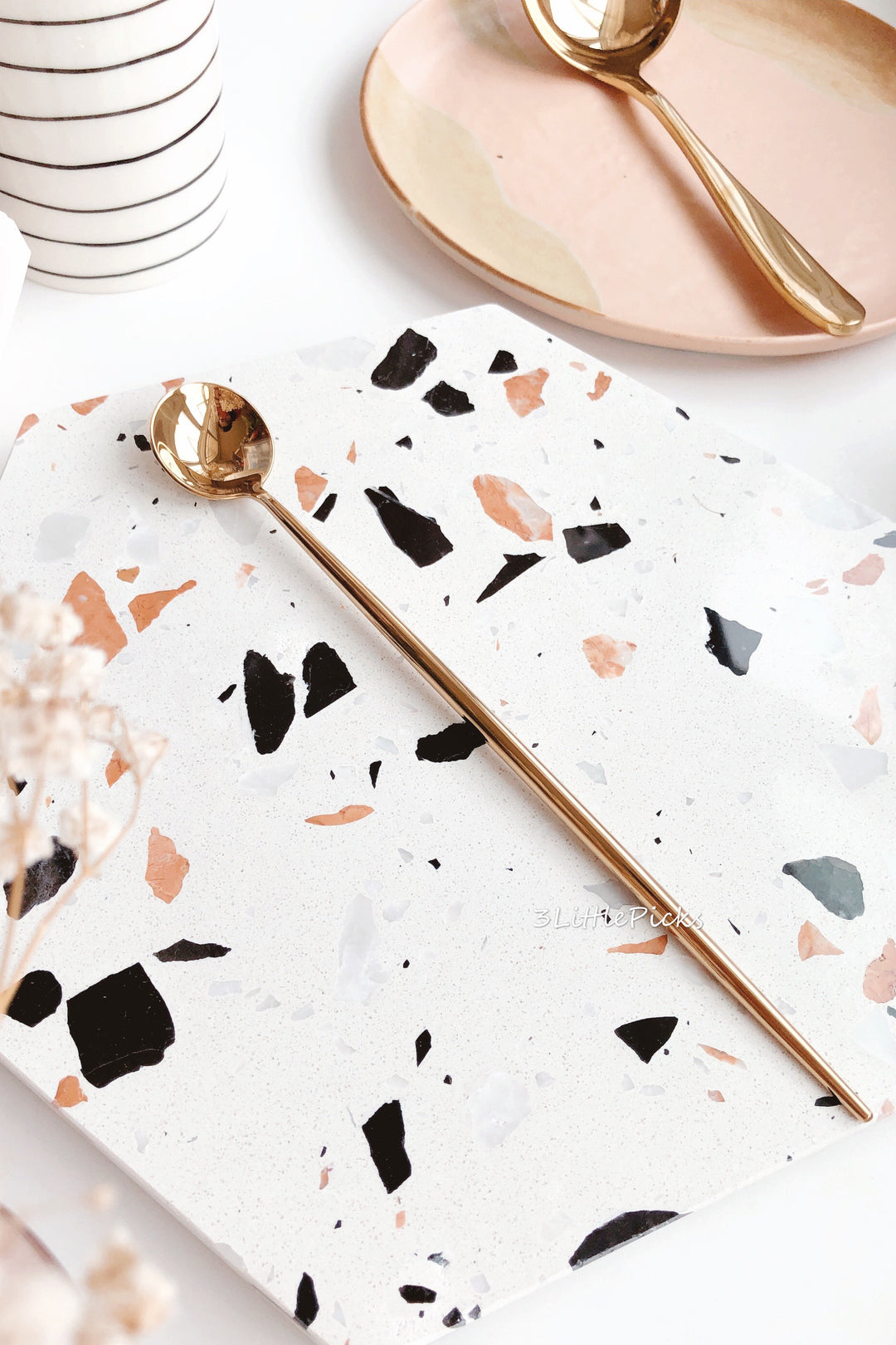 Elegant Champagne Gold