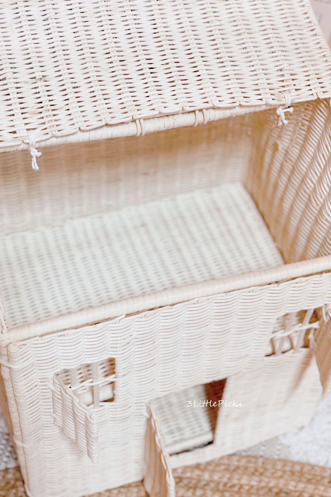 Rattan Large Dollhouse