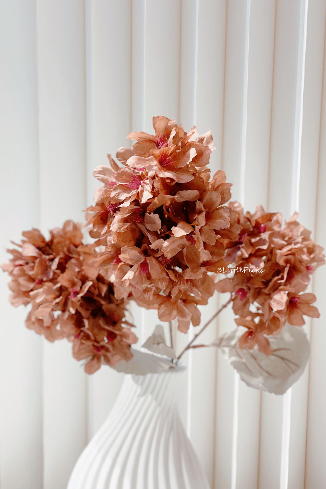 Artificial Panicle Hydrangeas - Red Brown