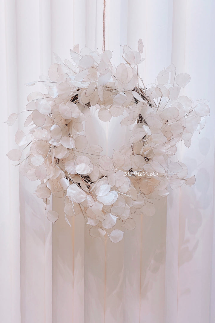 Artificial Lunaria Silver Dollar Wreath