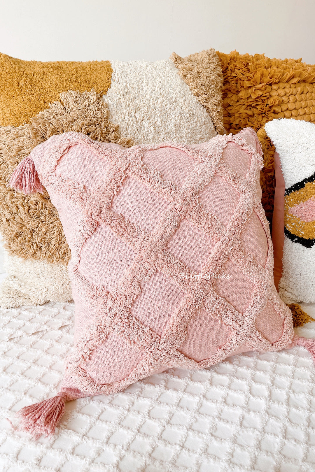 Dusty Pink Cotton Slub Tufted Square Cushion Cover Diagonal