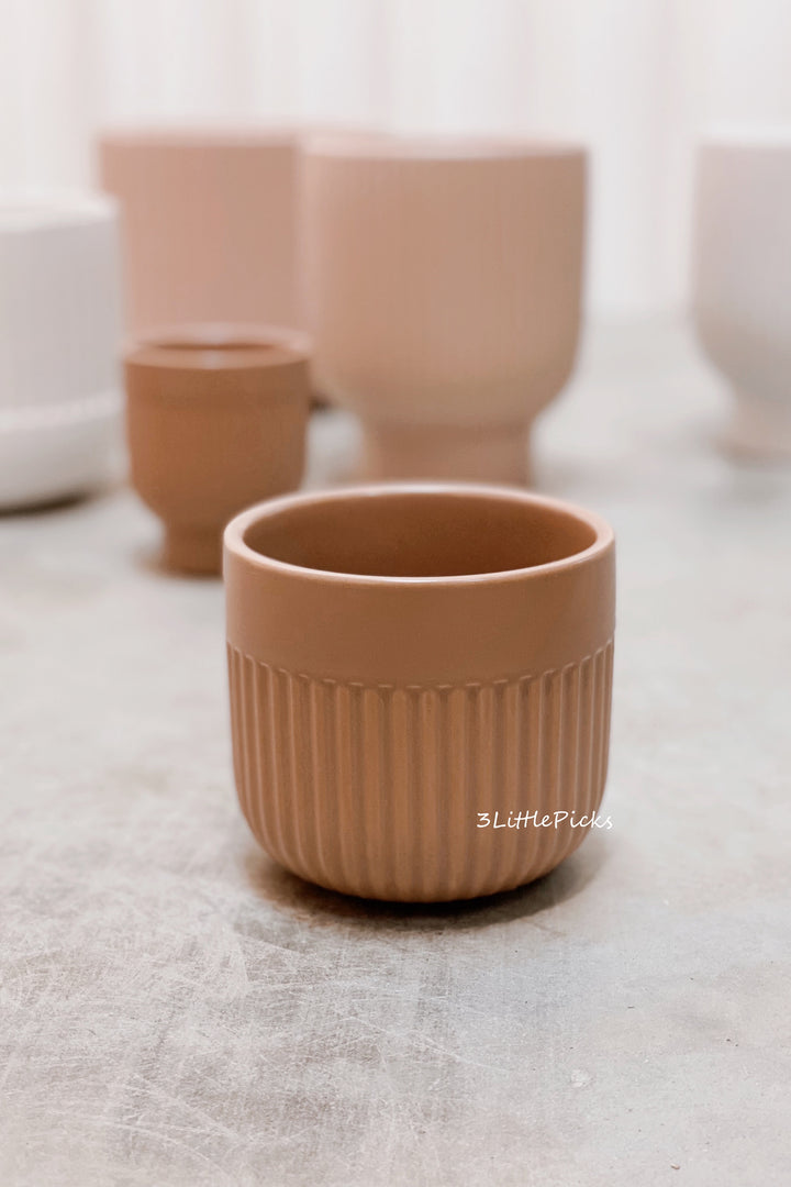 Simple Fluted Flowerpots