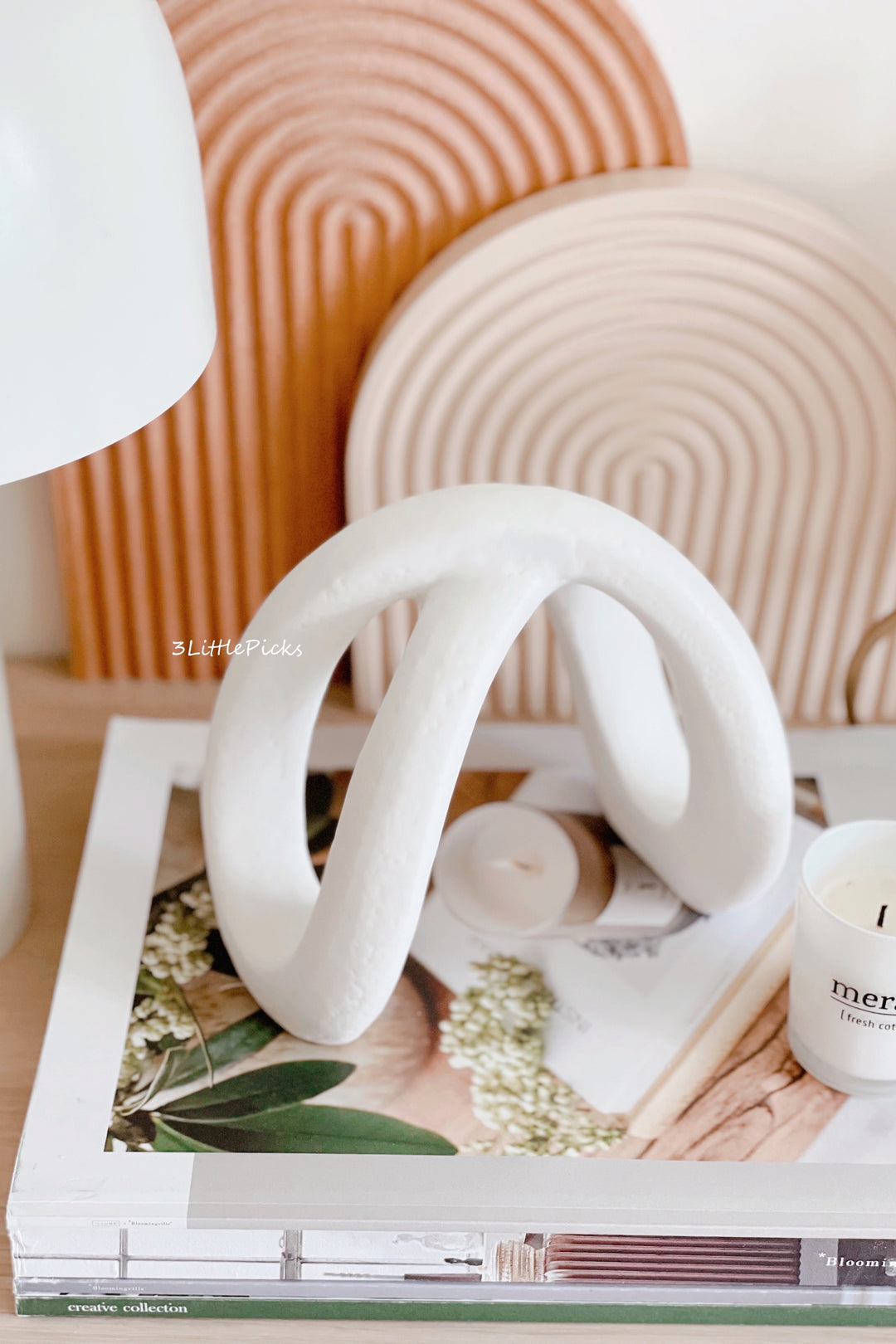 White Arch Loop Sculpture Decor